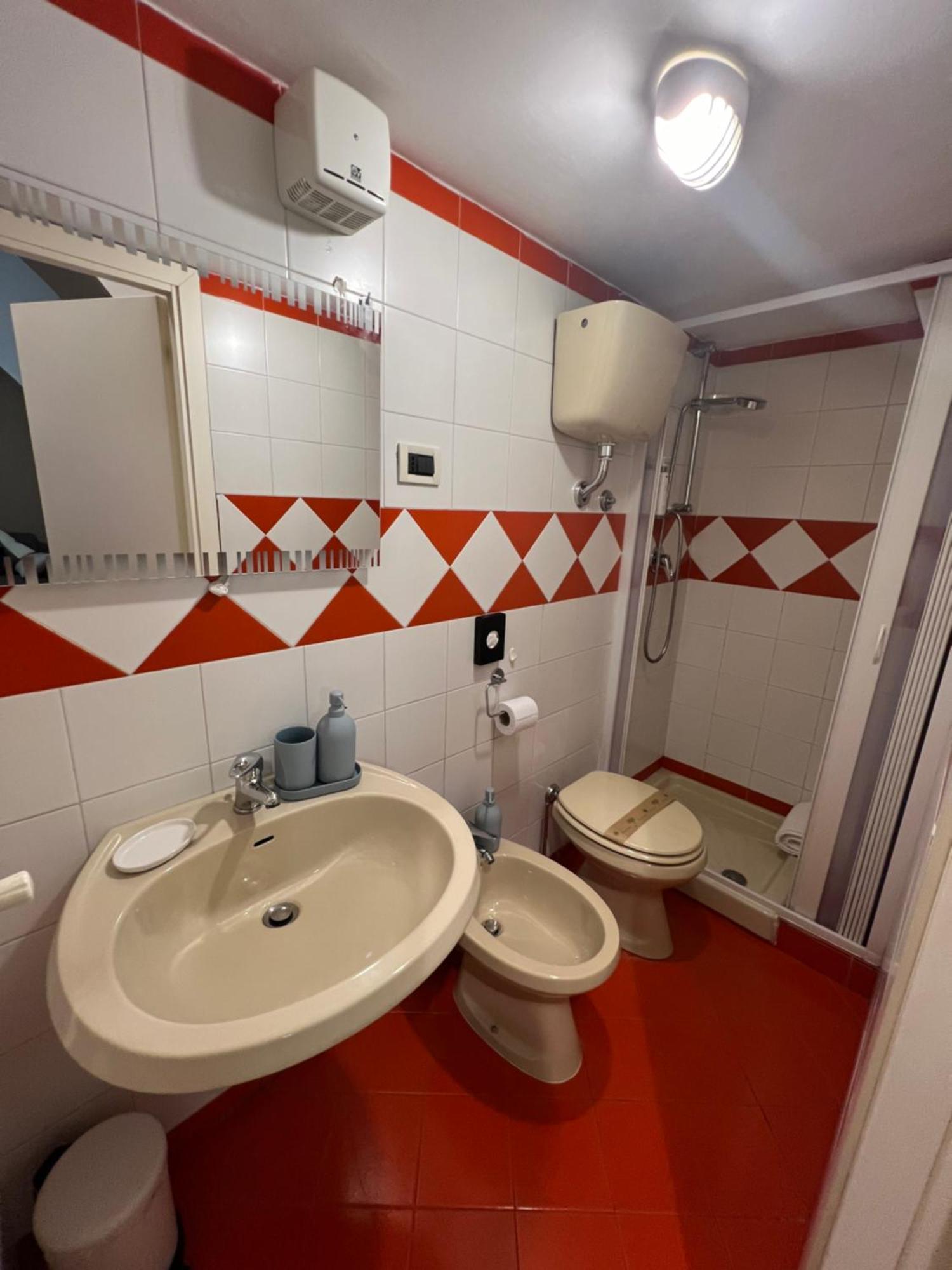 Planny Guest House - Castro Pretorio By Ghor Roma Esterno foto