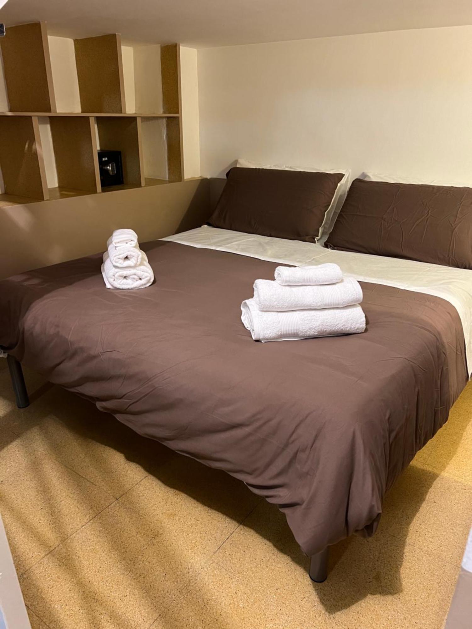 Planny Guest House - Castro Pretorio By Ghor Roma Esterno foto